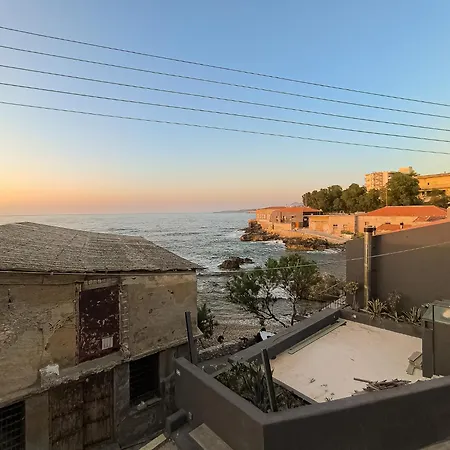 Charming Old Tannery House With Spacious Veranda And Stunning Sea View! Casa vacanze *