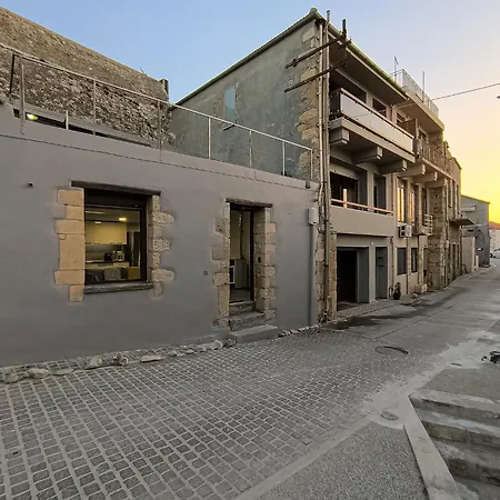 Charming Old Tannery House With Spacious Veranda And Stunning Sea View! * La Canea