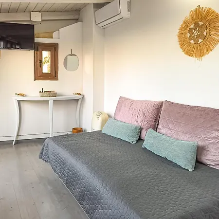 Charming Old Tannery House With Spacious Veranda And Stunning Sea View! Casa vacanze *